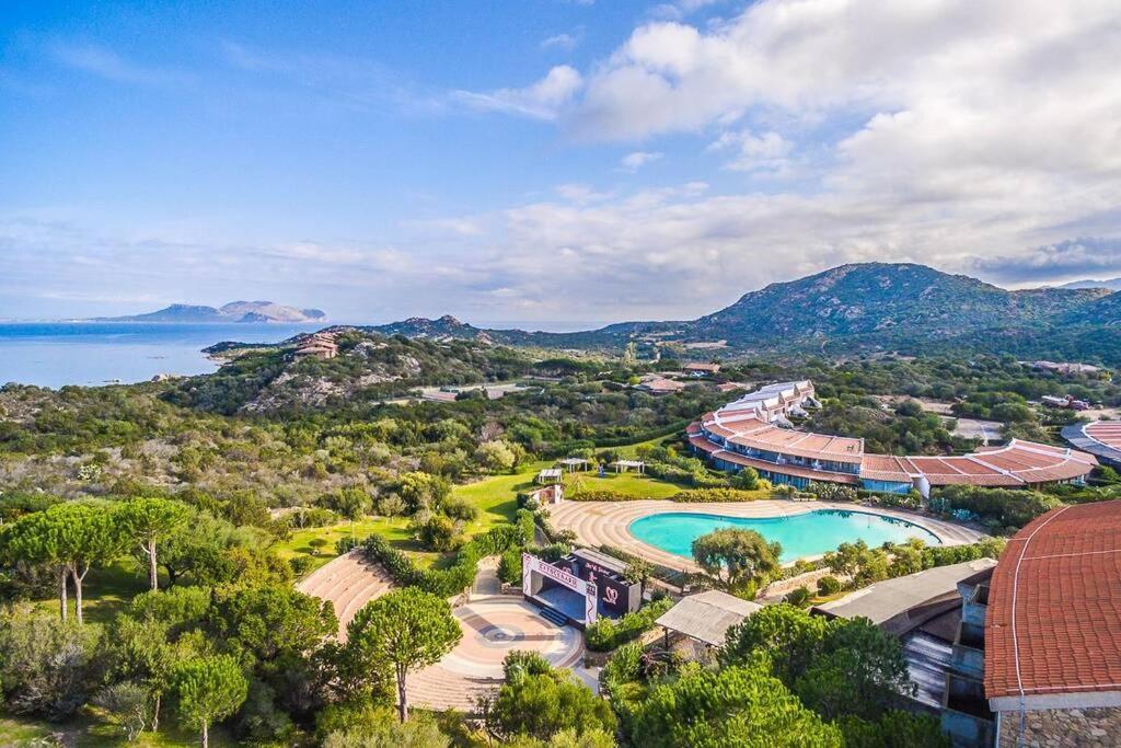 Boho Chic Beach Resort In Sardegna Porto Istana Екстериор снимка